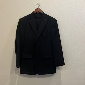 Dark Charcoal Jos. A. Bank Suit 40R